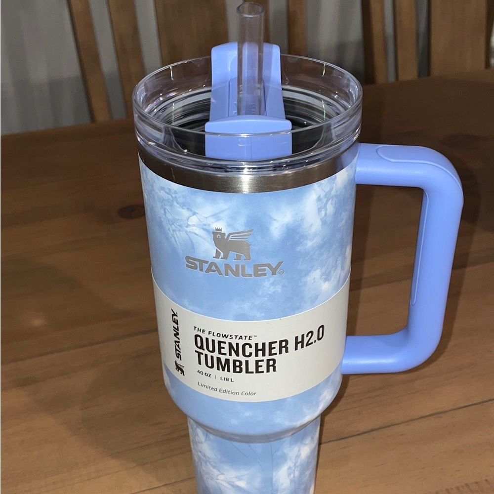 COPY - NWT Stanley 40oz Stainless Steel H2.0 FlowState Quencher Tumbler - Ocean…